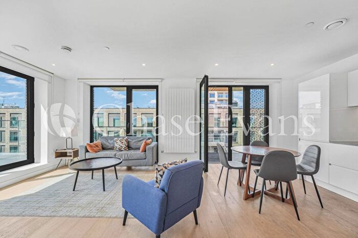 1 Bedroom Flat To Rent In Royal Wharf, Clipper Street, Docklands, London, E16