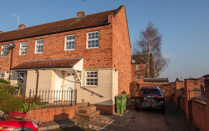 2 Bedroom Town House To Rent In Marquis Court, Sovereign Park, York, YO26