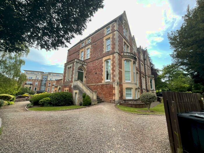 2 Bedroom Flat To Rent In Pembroke Road, Clifton, Bristol, BS8