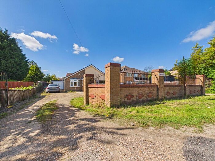 3 Bedroom Detached Bungalow For Sale In Drove Road, Whaplode Drove, PE12