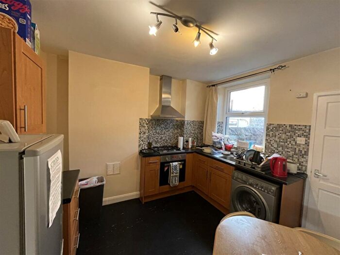 2 Bedroom Private Hall To Rent In Albion Street, Lancaster, LA1