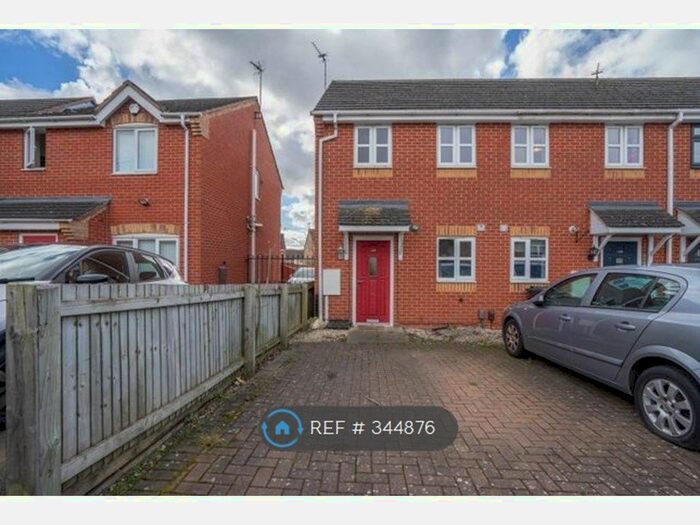 2 Bedroom Terraced House To Rent In Ambleside Drive, Leicester, LE2