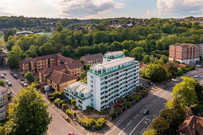 3 Bedroom Flat For Sale In The Park Apartments, London Road, Brighton, BN1