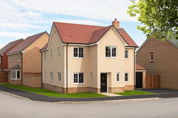 4 Bedroom Detached House For Sale In Stortford Road, Dunmow, CM6