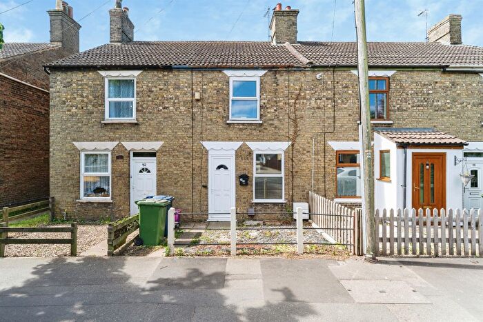 2 Bedroom Terraced House For Sale In Wisbech Road, March, PE15