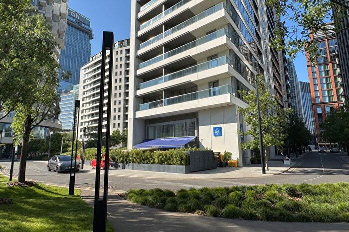 1 Bedroom Flat To Rent In Park Drive, Canary Wharf, E14