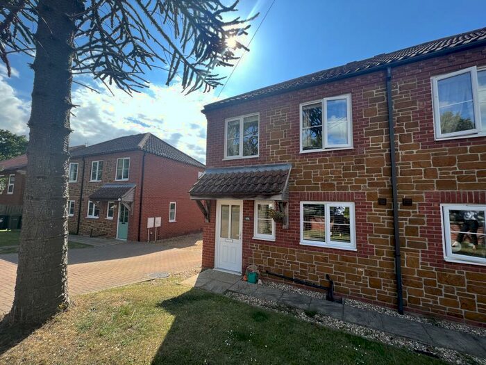 3 Bedroom House To Rent In Lynn Road - Dersingham, PE31