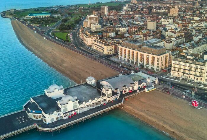 2 Bedroom Apartment For Sale In Tudor Rose Court, South Parade, Southsea, PO4