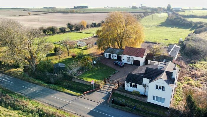 4 Bedroom Detached House For Sale In Billingborough Road, Folkingham, Sleaford NG34