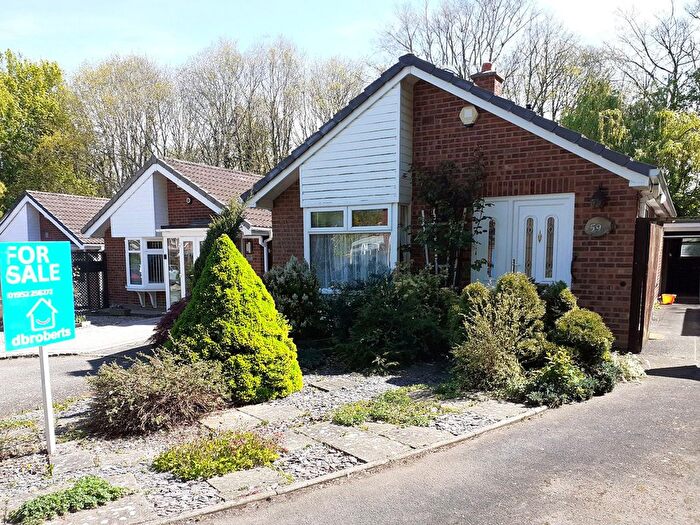 2 Bedroom Bungalow For Sale In Berberis Road, Leegomery, Telford, Shropshire, TF1