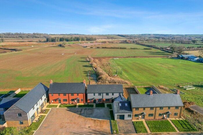 3 Bedroom House For Sale In Boundary Edge, Chipping Warden, Banbury, Oxfordshire, OX17
