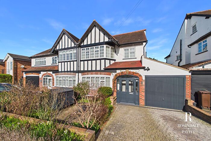 3 Bedroom Semi Detached House For Sale In The Close, Carshalton Beeches, SM5