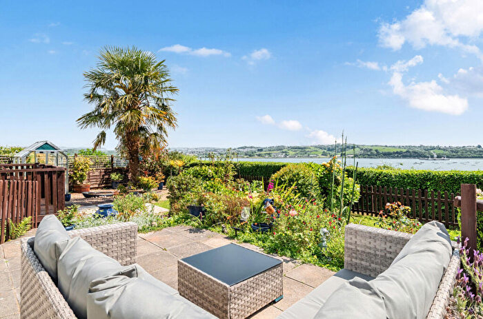 2 Bedroom Detached Bungalow For Sale In North Pill, Saltash, Cornwall, PL12
