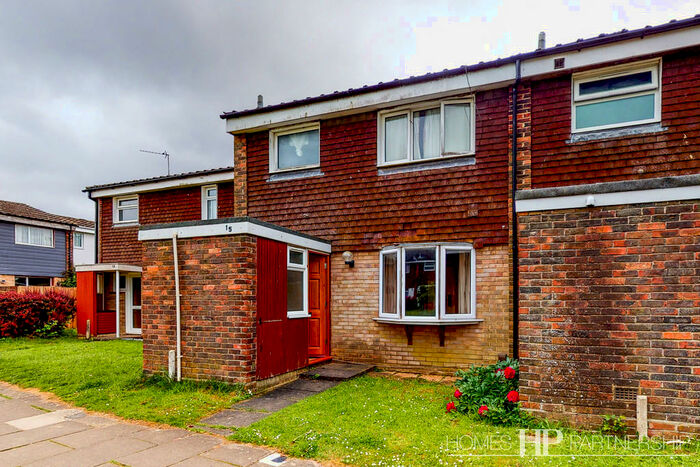 3 Bedroom Terraced House To Rent In Padstow Walk, Bewbush, RH11