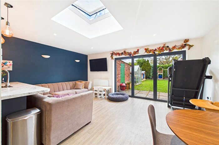 2 Bedroom Semi Detached House For Sale In Reading Road, Burghfield Common, Reading, Berkshire, RG7