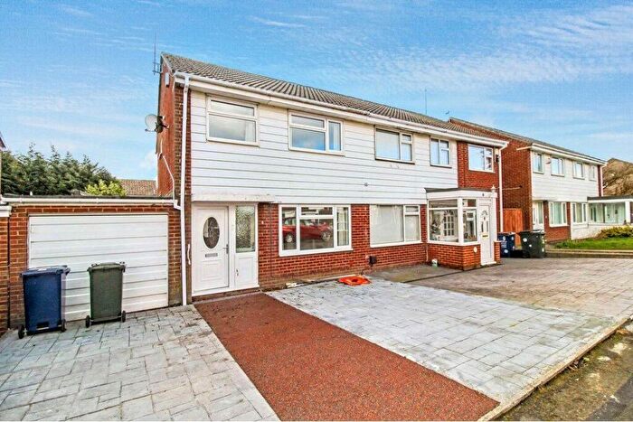 3 Bedroom Semi Detached House To Rent In Launceston Close, Kingston Park, Newcastle Upon Tyne, Tyne And Wear, NE3