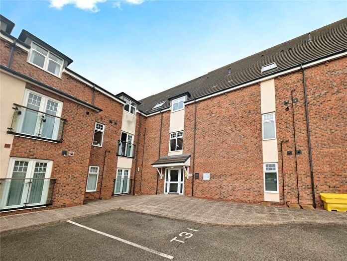 1 Bedroom Flat To Rent In Green Lane, Middlesbrough, North Yorkshire, TS5