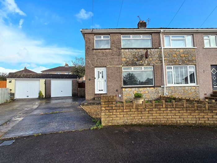 3 Bedroom Semi-Detached House For Sale In Glenwood Close, Coychurch, CF35