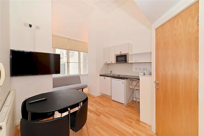 Studio To Rent In Hyde Park Executive Apartments, Inverness Terrace, Bayswater, London, W2