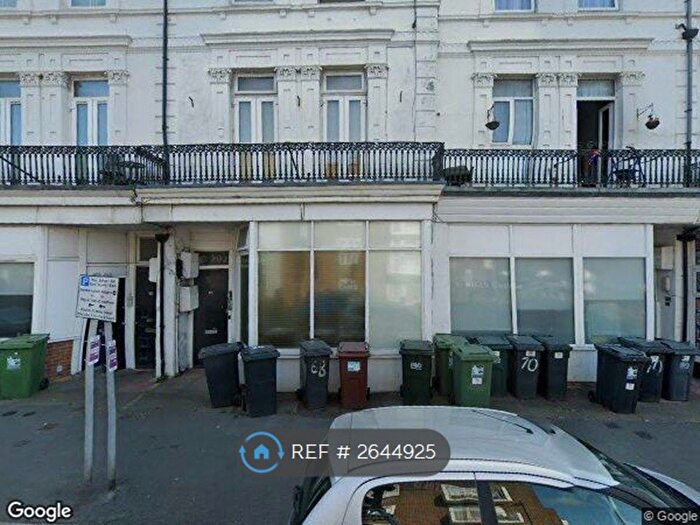 2 Bedroom Flat To Rent In Cavendish Place, Eastbourne, BN21