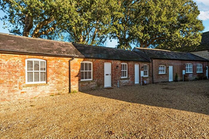 2 Bedroom Bungalow To Rent In Park Lane, Burderop, Swindon, SN4