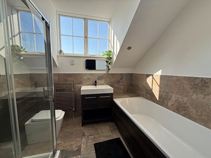 2 Bedroom Apartment To Rent In The Vulcan, Old Portsmouth, PO1