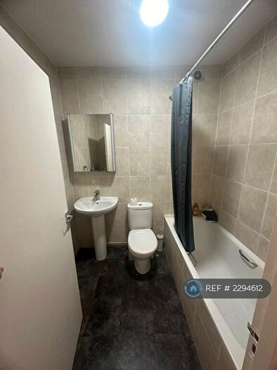 1 Bedroom Flat To Rent In Belmont Lane, Stanmore, HA7