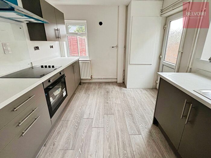 1 Bedroom Flat To Rent In Torrington Street, Grimsby, DN32