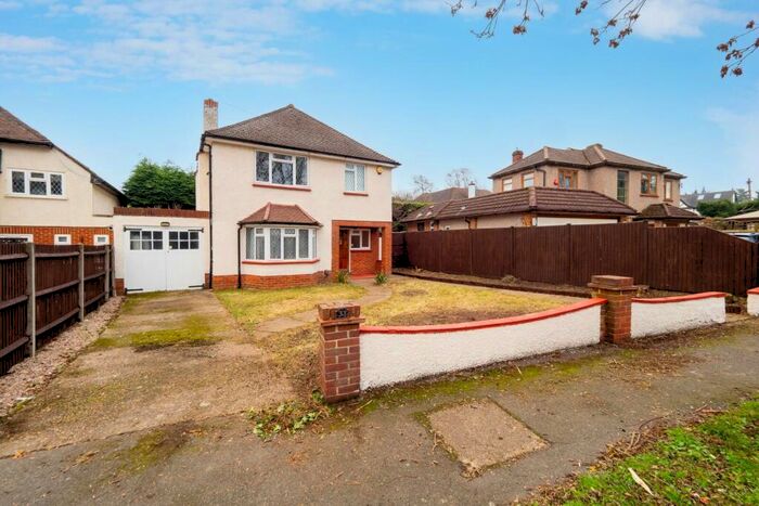 3 Bedroom Detached House To Rent In Wilbury Avenue, Cheam, Sutton, SM2
