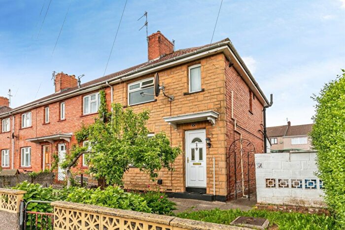 3 Bedroom End Of Terrace House For Sale In Martock Road, Bristol, BS3