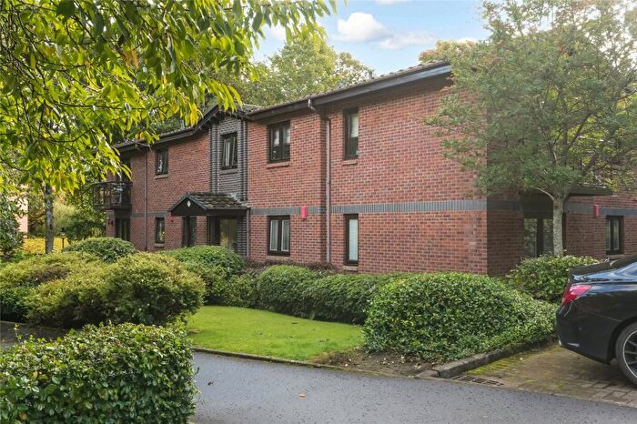 2 Bedroom Flat For Sale In Netherlee Place, Glasgow, Glasgow City, G44