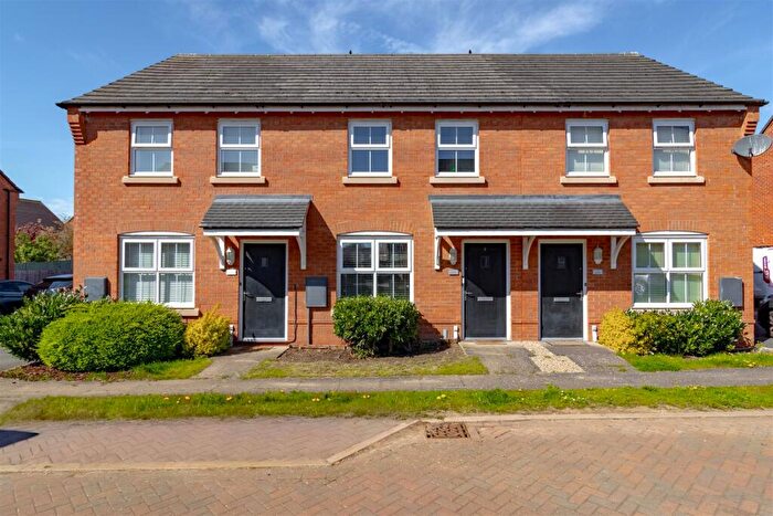 2 Bedroom Terraced House For Sale In Long Itchington, Southam, CV47