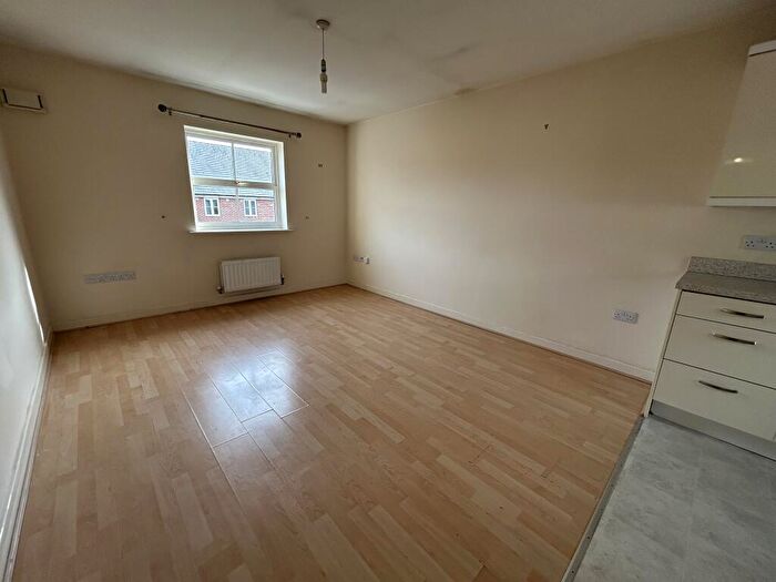 1 Bedroom Flat To Rent In Sheep Way, Redhouse Park, Milton Keynes, MK14