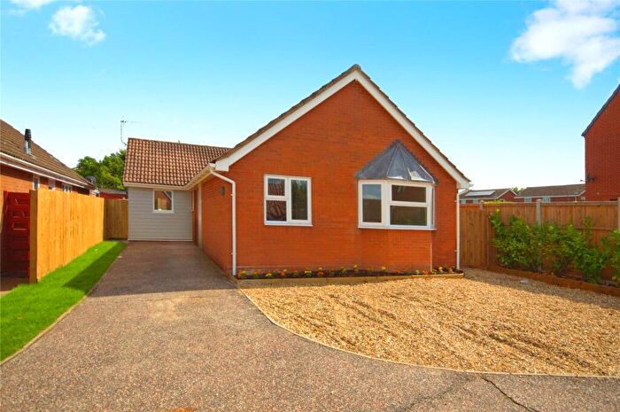 4 Bedroom Bungalow For Sale In Brinkley Way, Felixstowe, Suffolk, IP11