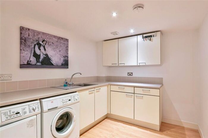 3 Bedroom Terraced House For Sale In Durrant Road, Lower Parkstone, Poole, Dorset, BH14