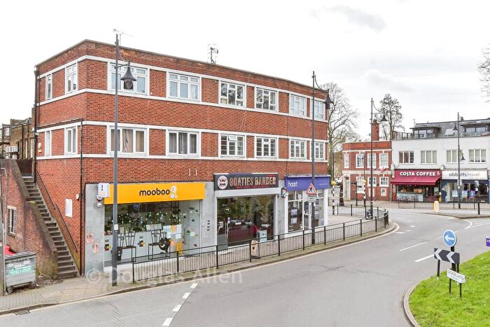 1 Bedroom Flat For Sale In George Lane, South Woodford, E18