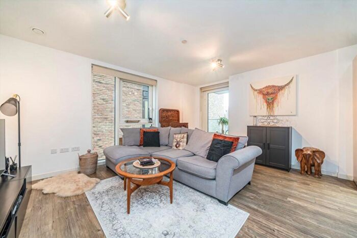 1 Bedroom Flat To Rent In Bailey Street, Surrey Quays, SE8