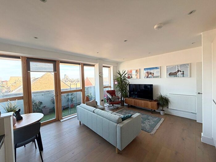 2 Bedroom Flat To Rent In Mary Seacole Apartments, Tollington Way, Holloway, N7