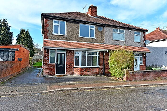 3 Bedroom Semi Detached House For Sale In Birchwood Lane, Somercotes, DE55