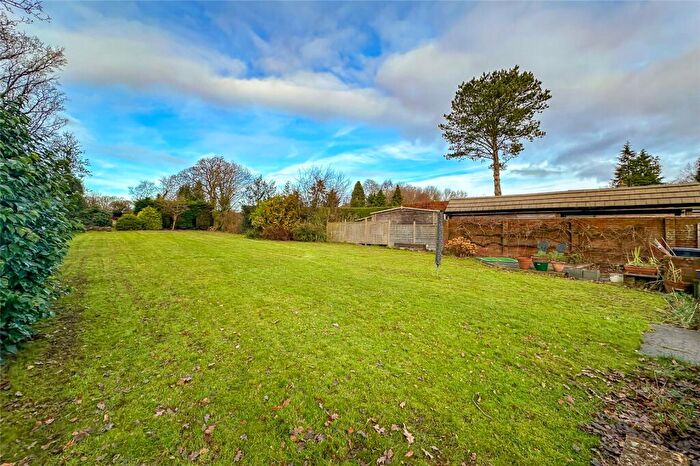 4 Bedroom Detached House For Sale In Oakway, Studham, LU6