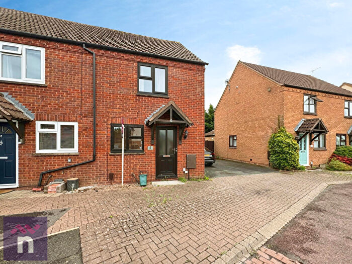 2 Bedroom Semi-Detached House To Rent In Meadow Lea, Bishops Cleeve, GL52