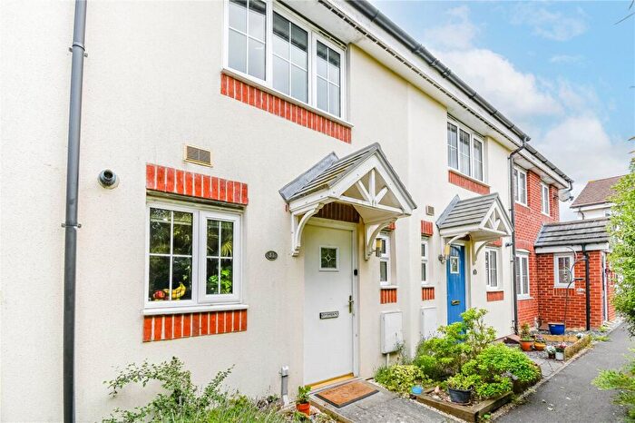2 Bedroom Terraced House For Sale In Yeomanry Close, Thatcham, Berkshire, RG19