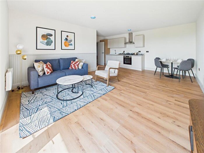 1 Bedroom Apartment To Rent In Hoffmanns Way, Chelmsford, CM1