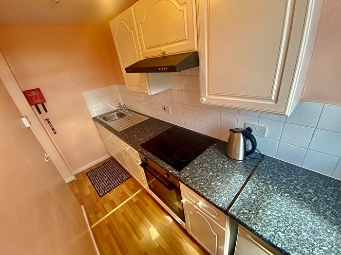1 Bedroom Flat To Rent In Glanmor Road, Uplands, Swansea, SA2