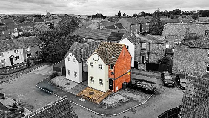 2 Bedroom Semi-Detached House For Sale In Cygnet Close, Sileby, Loughborough, LE12