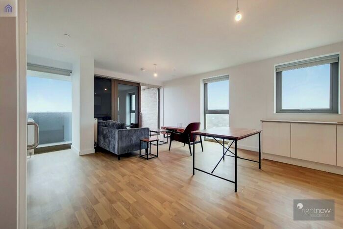 2 Bedroom Apartment To Rent In Aster Apartments, London, N15