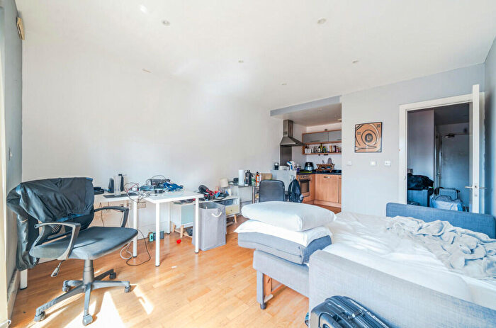1 Bedroom Apartment For Sale In Whitworth Street West, Manchester, Greater Manchester, M1