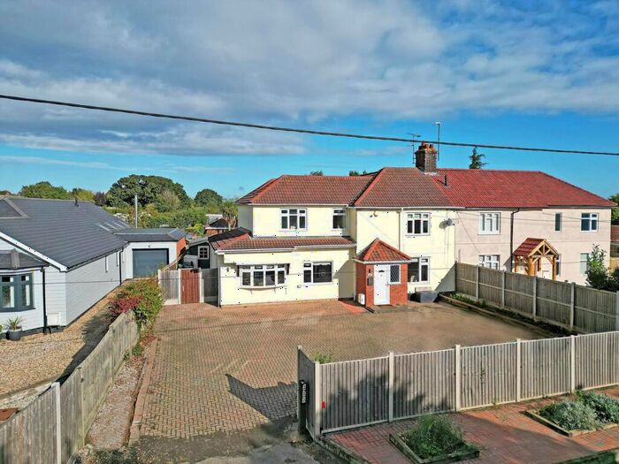 4 Bedroom Semi-Detached House For Sale In Coggeshall Road, Marks Tey, Colchester, CO6