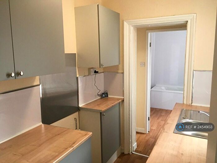 1 Bedroom Flat To Rent In Egerton Court, Barrow-In-Furness, LA14