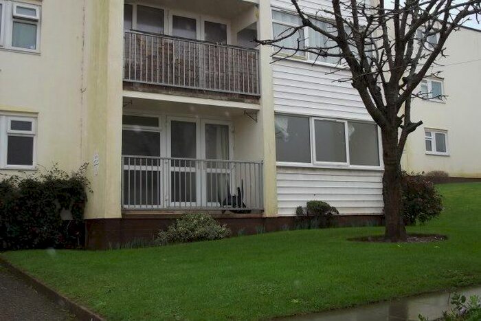 2 Bedroom Flat To Rent In Warren Road Dawlish Warren, Dawlish, EX7